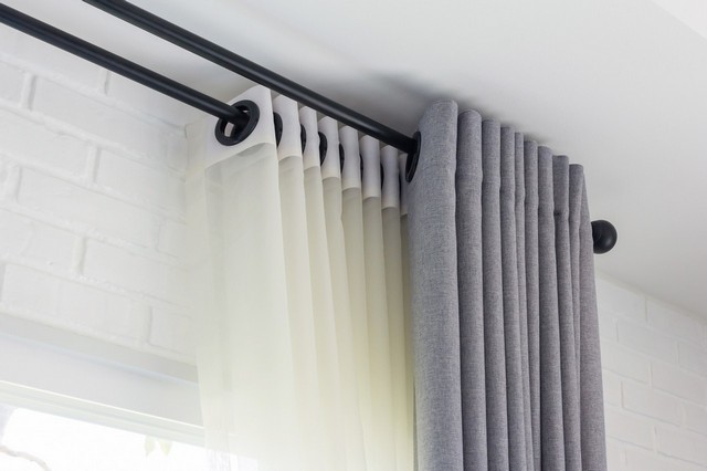 Curtain Fitters Roehampton, SW15